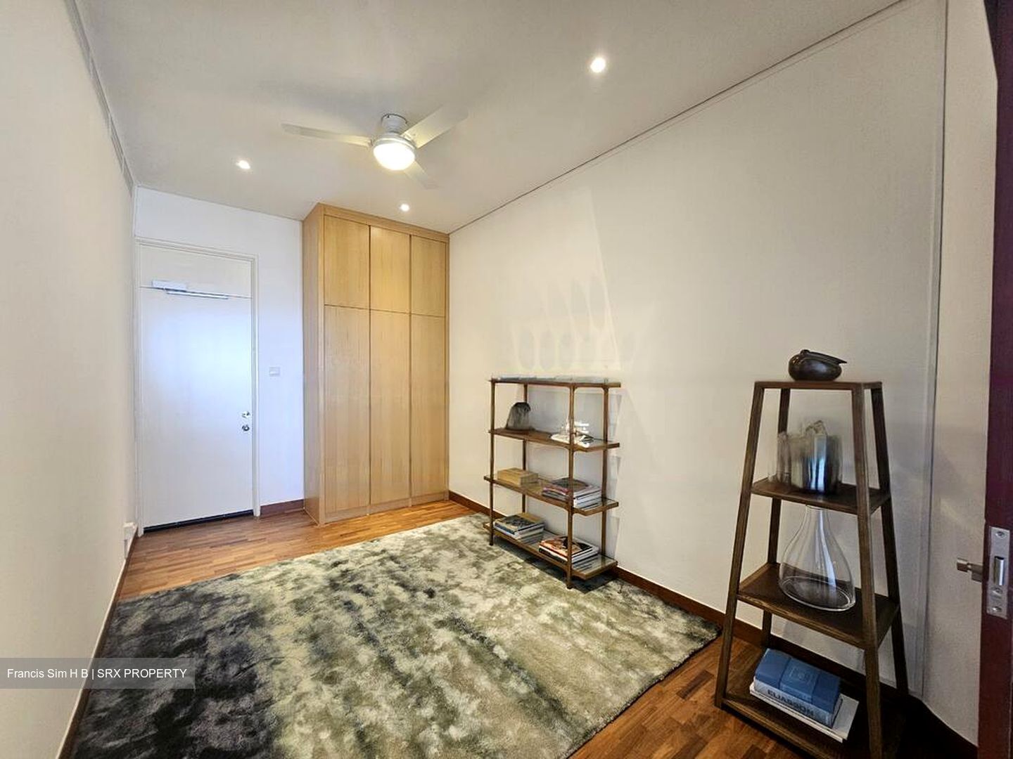 The Colonnade (D10), Condominium #467662121